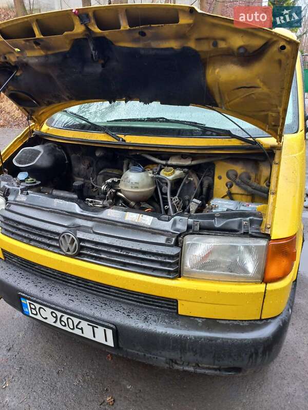 Минивэн Volkswagen Transporter 2001 в Львове