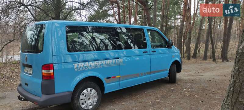 Мінівен Volkswagen Transporter 2004 в Коростені