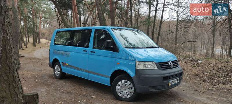 Мінівен Volkswagen Transporter 2004 в Коростені