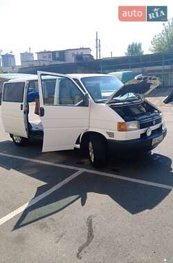 Вантажопасажирський фургон Volkswagen Transporter 2001 в Києві