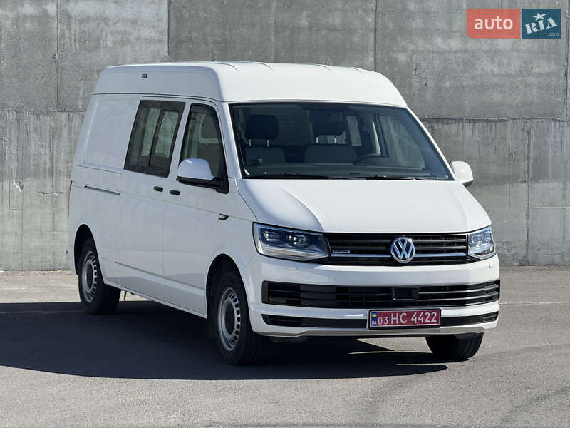 Грузовой фургон Volkswagen Transporter 2017 в Тячеве