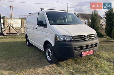 Вантажний фургон Volkswagen Transporter 2014 в Дніпрі