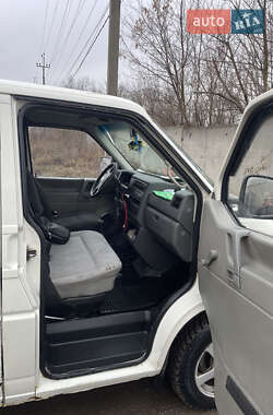Мінівен Volkswagen Transporter 2001 в 
