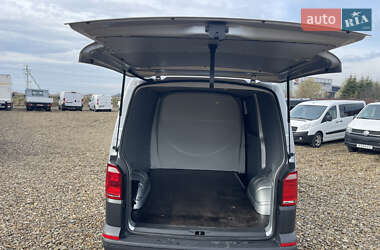 Грузовой фургон Volkswagen Transporter 2019 в 