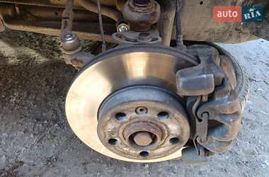 Грузовой фургон Volkswagen Transporter 2001 в 