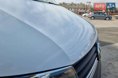 Грузовой фургон Volkswagen Transporter 2020 в 