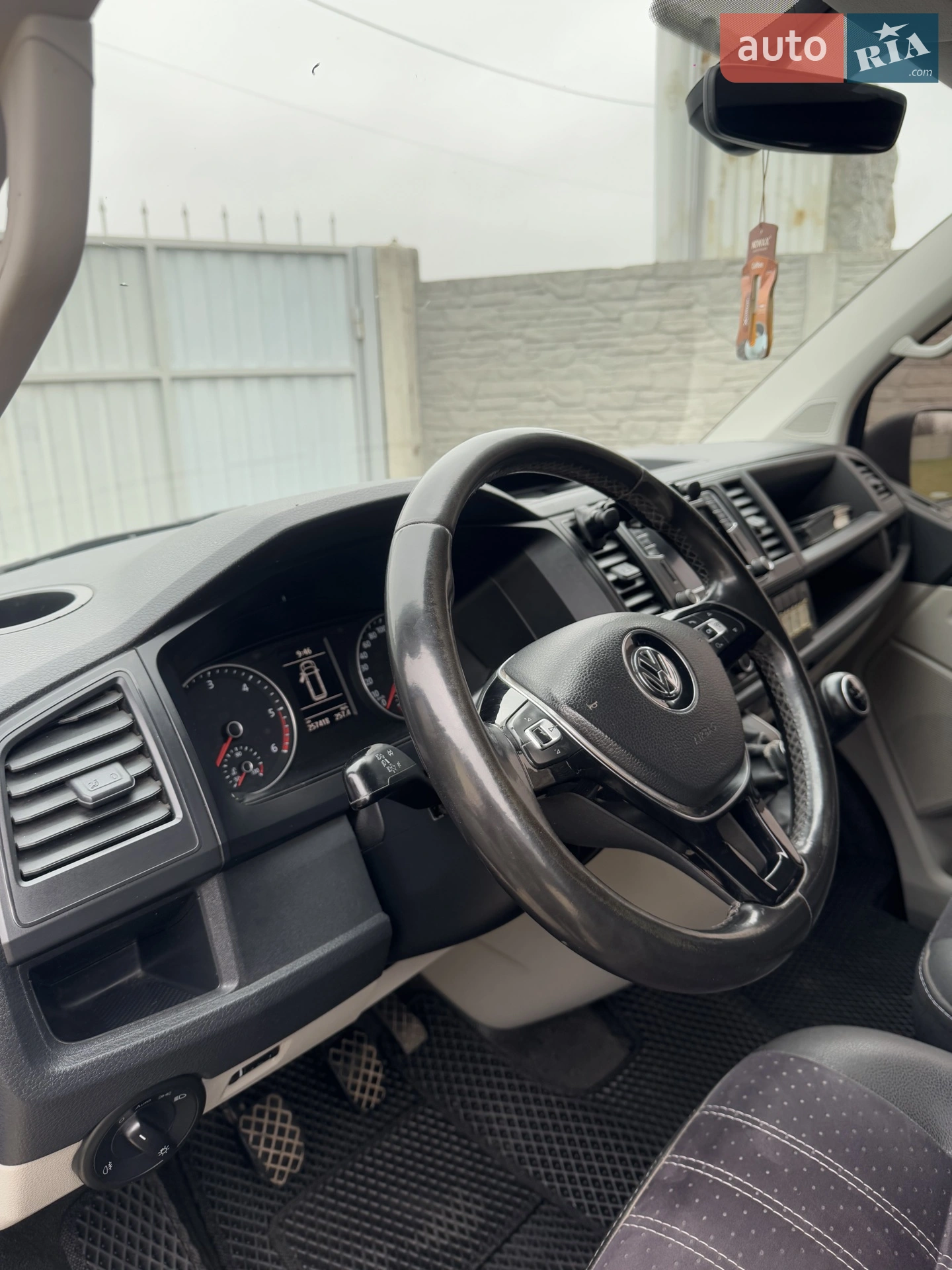 2015 Volkswagen Transporter - мініатюра 16