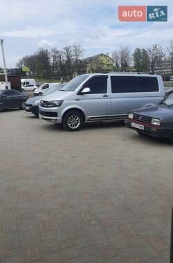 Минивэн Volkswagen Transporter 2016 в 