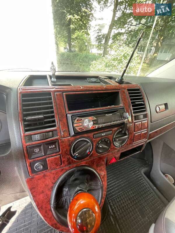 Минивэн Volkswagen Transporter 2004 в Львове фото 12 Минивэн Volkswagen Transporter 2004 в Львове