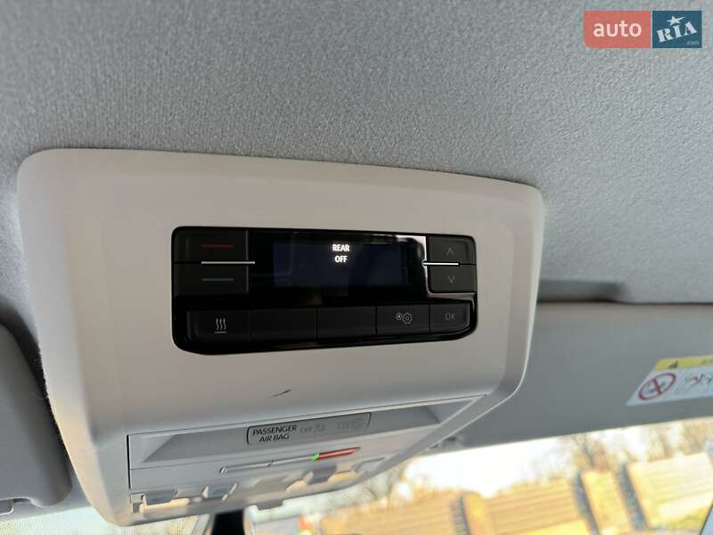 Вантажний фургон Volkswagen Transporter 2020 в Любомлі