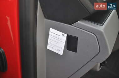 Вантажний фургон Volkswagen Transporter 2021 в 