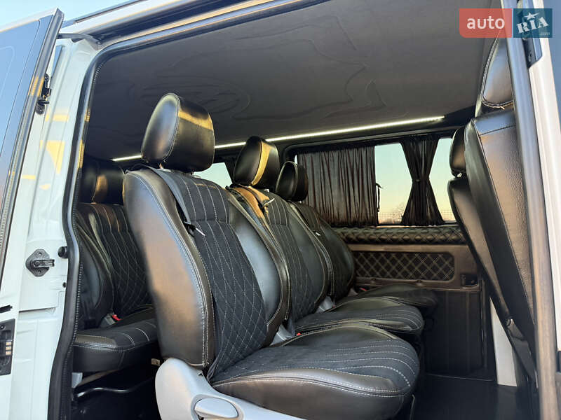 Минивэн Volkswagen Transporter 2018 в Киеве