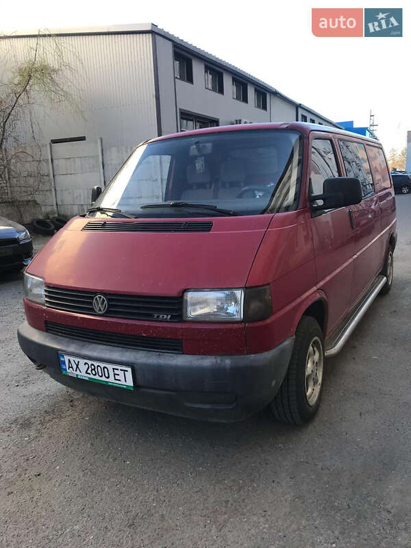 Грузовой фургон Volkswagen Transporter 1997 в 