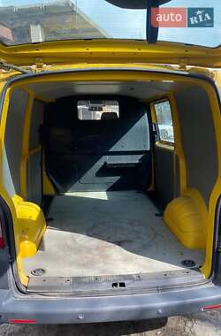 Грузовой фургон Volkswagen Transporter 2011 в 