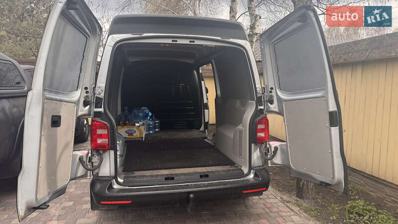 Вантажний фургон Volkswagen Transporter 2018 в Дніпрі