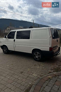 Минивэн Volkswagen Transporter 2000 в 
