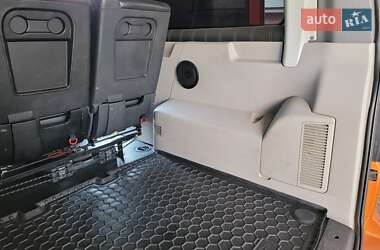 Минивэн Volkswagen Transporter 2017 в 