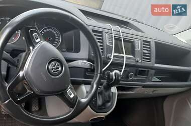 Грузовой фургон Volkswagen Transporter 2016 в 