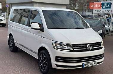 Минивэн Volkswagen Transporter 2015 в 