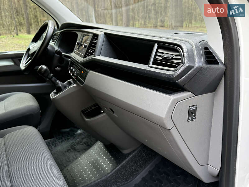 Вантажопасажирський фургон Volkswagen Transporter 2021 в Києві