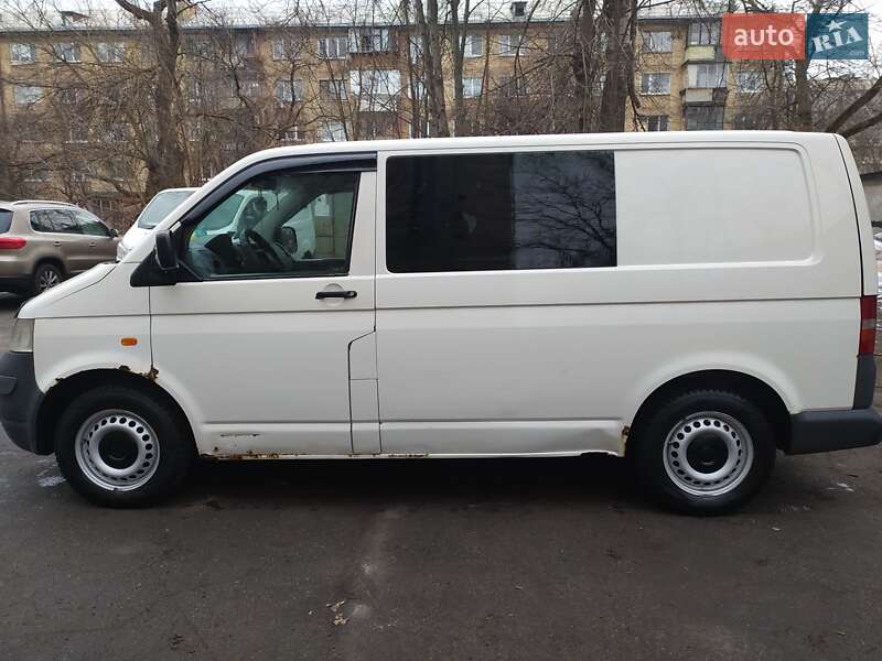 Мінівен Volkswagen Transporter 2005 в Києві