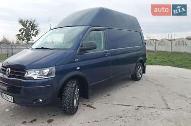 Грузовой фургон Volkswagen Transporter 2012 в 