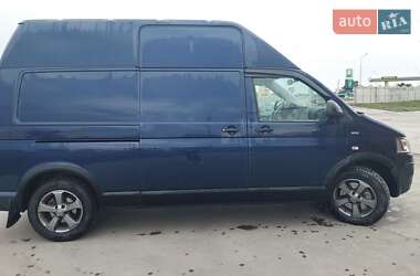 Грузовой фургон Volkswagen Transporter 2012 в 