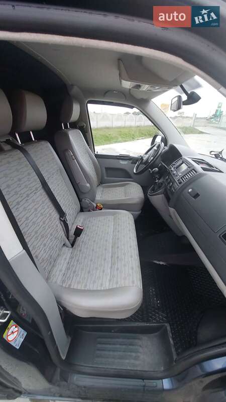 Грузовой фургон Volkswagen Transporter 2012 в Дубровице фото 12 Грузовой фургон Volkswagen Transporter 2012 в Дубровице
