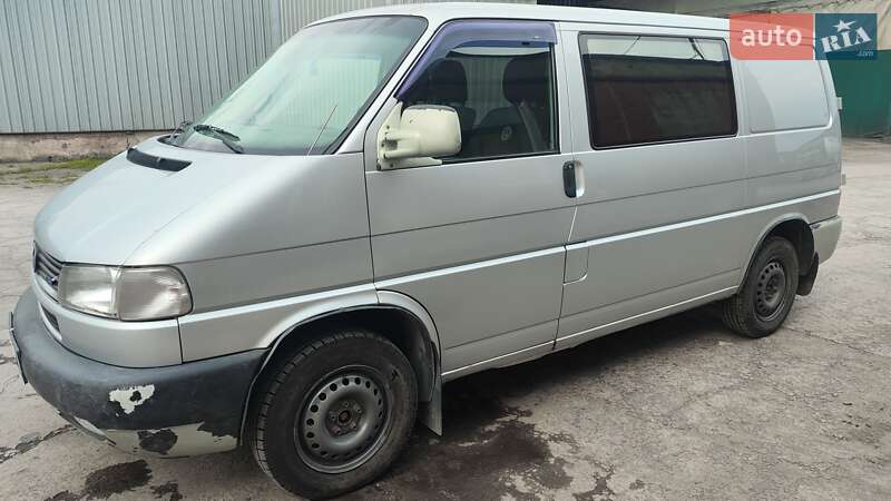Мінівен Volkswagen Transporter 2003 в Кам'янському