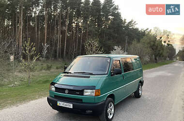 Минивэн Volkswagen Transporter 1998 в 