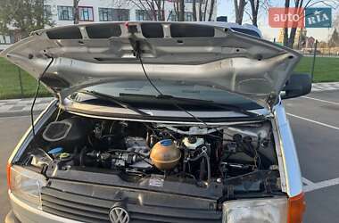 Минивэн Volkswagen Transporter 1997 в 