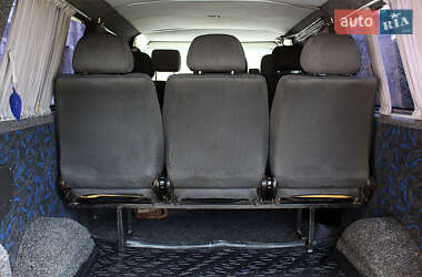 Мінівен Volkswagen Transporter 2000 в 