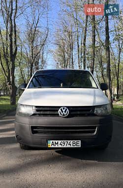 Минивэн Volkswagen Transporter 2014 в 