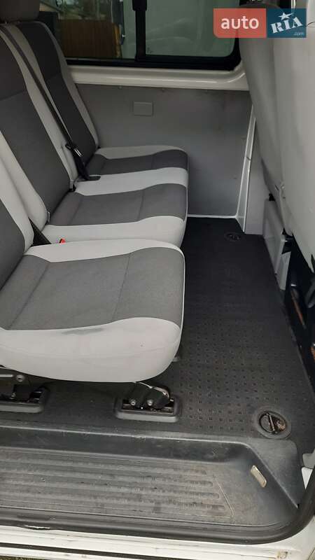 Минивэн Volkswagen Transporter 2015 в Рожище