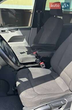 Минивэн Volkswagen Transporter 2005 в 