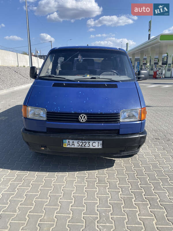 Минивэн Volkswagen Transporter 1991 в Софиевской Борщаговке