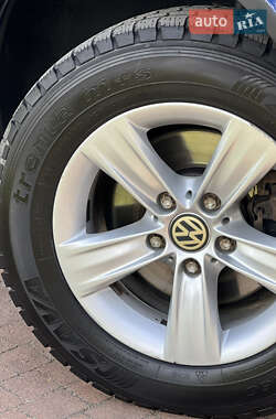 Мінівен Volkswagen Transporter 2012 в 