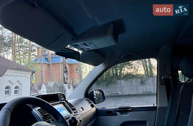 Мінівен Volkswagen Transporter 2012 в 