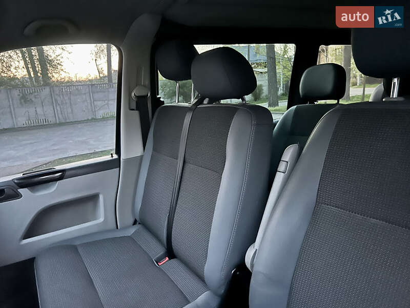 Минивэн Volkswagen Transporter 2012 в Киеве