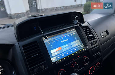 Мінівен Volkswagen Transporter 2012 в 
