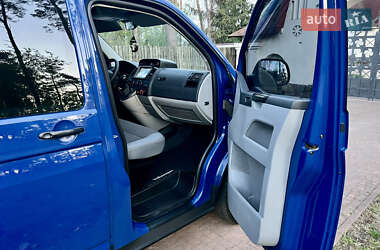 Мінівен Volkswagen Transporter 2012 в 