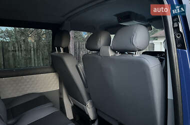 Мінівен Volkswagen Transporter 2012 в 
