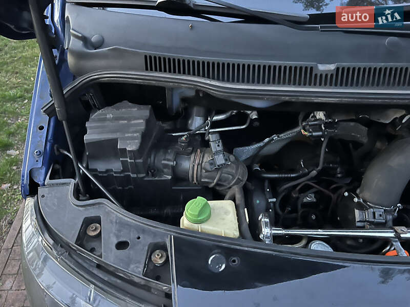 Минивэн Volkswagen Transporter 2012 в Киеве