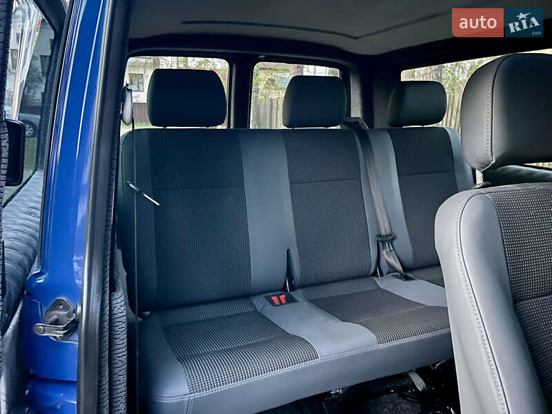 Минивэн Volkswagen Transporter 2012 в Киеве