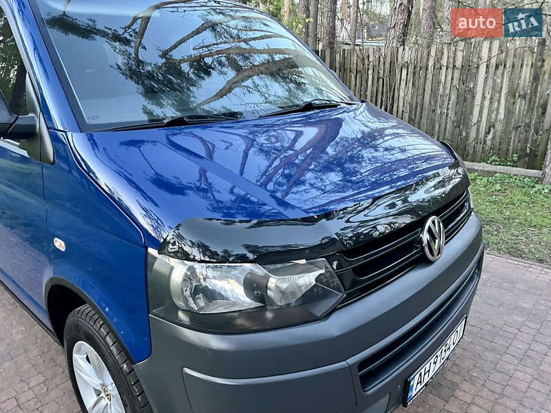 Минивэн Volkswagen Transporter 2012 в Киеве