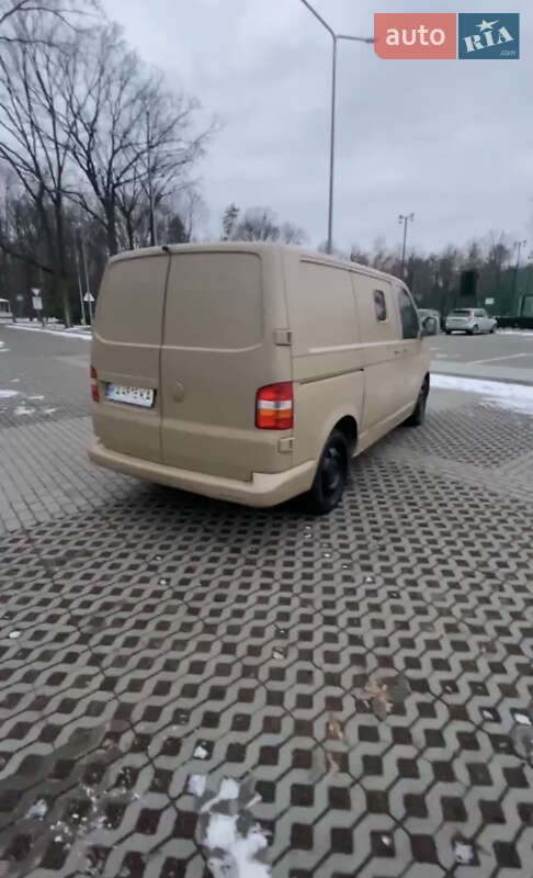 Грузовой фургон Volkswagen Transporter 2006 в Харькове