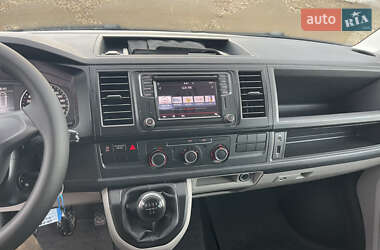 Минивэн Volkswagen Transporter 2017 в 