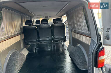 Мінівен Volkswagen Transporter 2006 в 