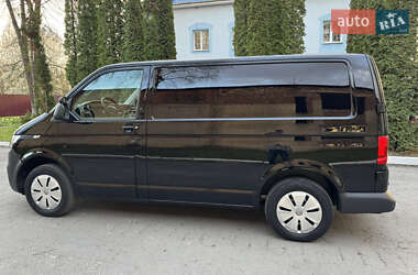 Вантажний фургон Volkswagen Transporter 2021 в 