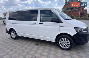 Минивэн Volkswagen Transporter 2015 в 